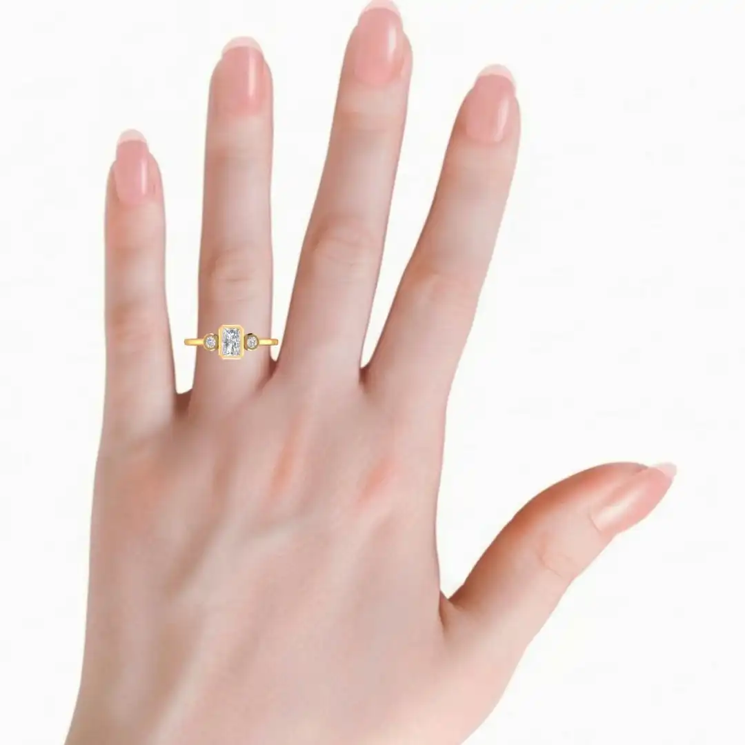 Radiant Cut Diamond Ring - Image 11