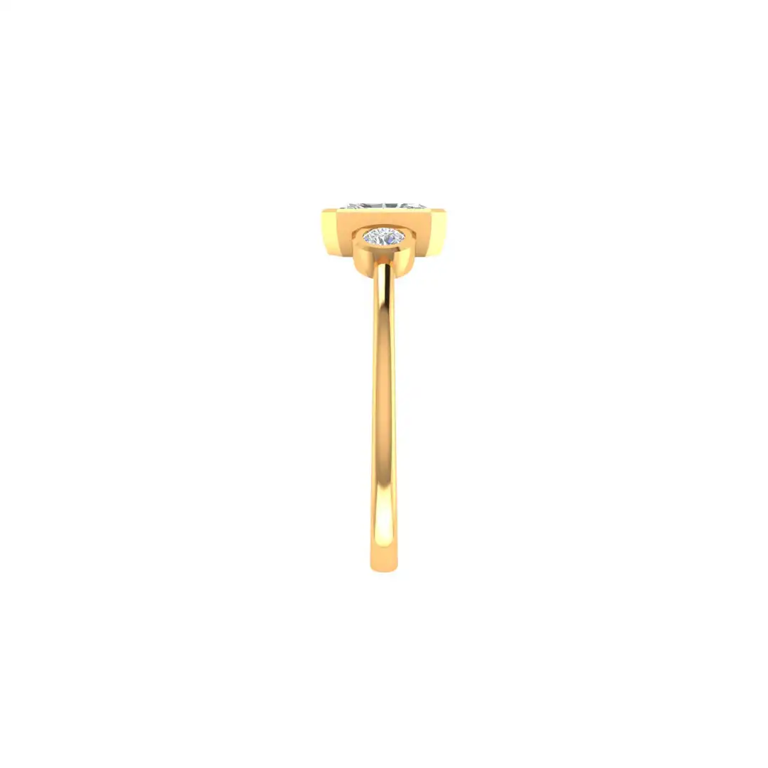 Radiant Cut Diamond Ring - Image 3